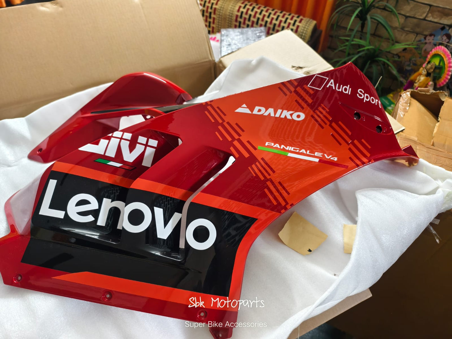 Ducati V4 V4S Full-body Kit (2022 - 24) with Winglet and Tank Cover FULL IMPORTED - SBK Motoparts
