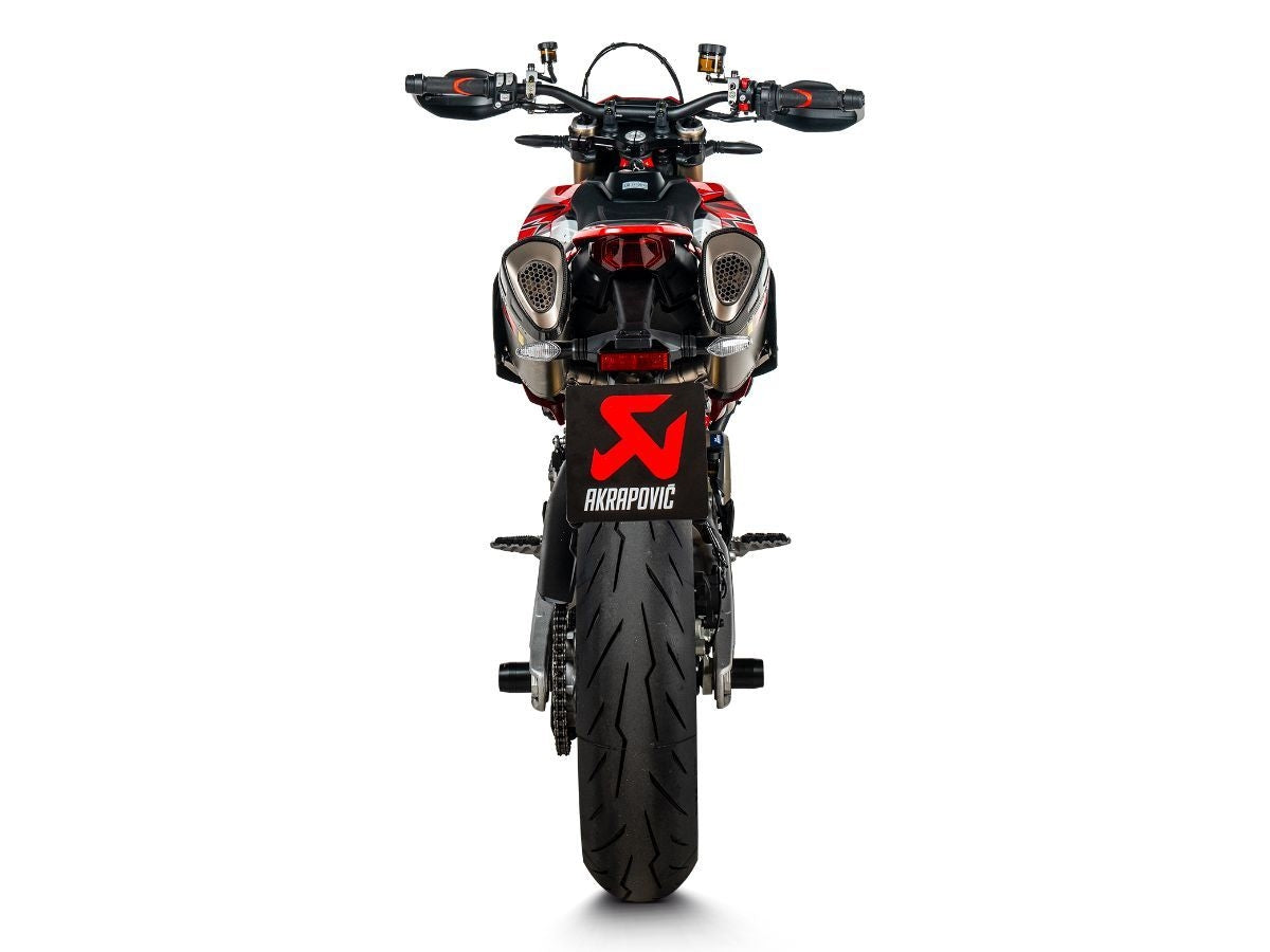AKRAPOVIC PAIR OF SLIP ON TITANIUM SILENCER DUCATI HYPERMOTARD 698 MONO / RVE 24-25 USED