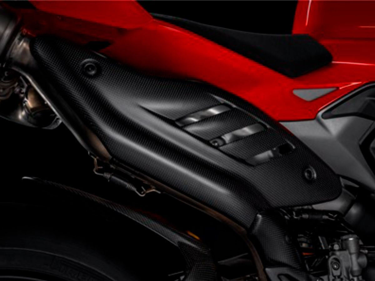 AKRAPOVIC TITANIUM COMPLETE EXHAUST DUCATI PERFORMANCE DUCATI PANIGALE V4 / S 2025