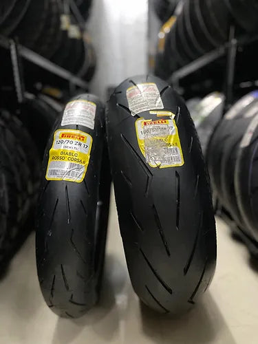 PIRELLI DIABLO ROSSO CORSA 2 120/70 ZR17 Tubeless 58 W Front Two Wheeler Tyre