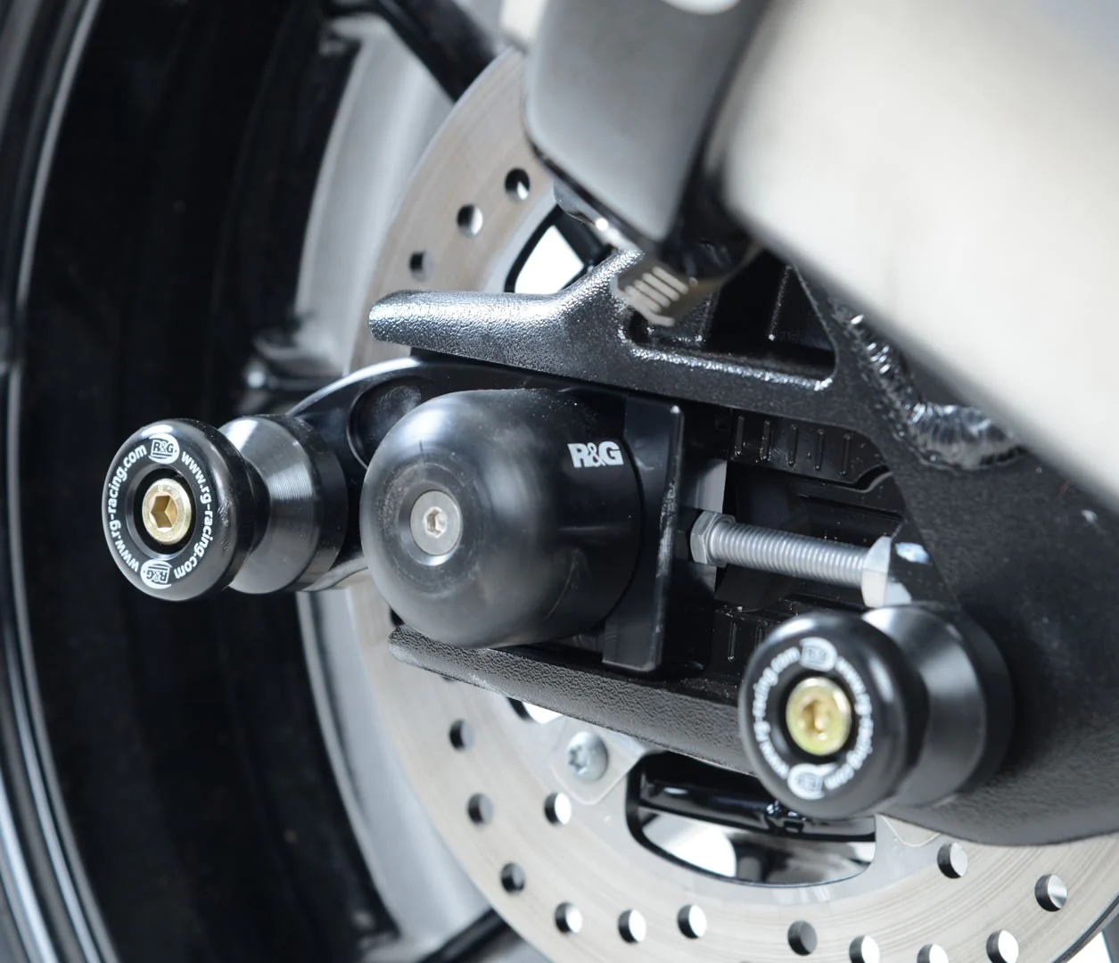 S1000RR R&G SPOOLS 2019+ - Image 2