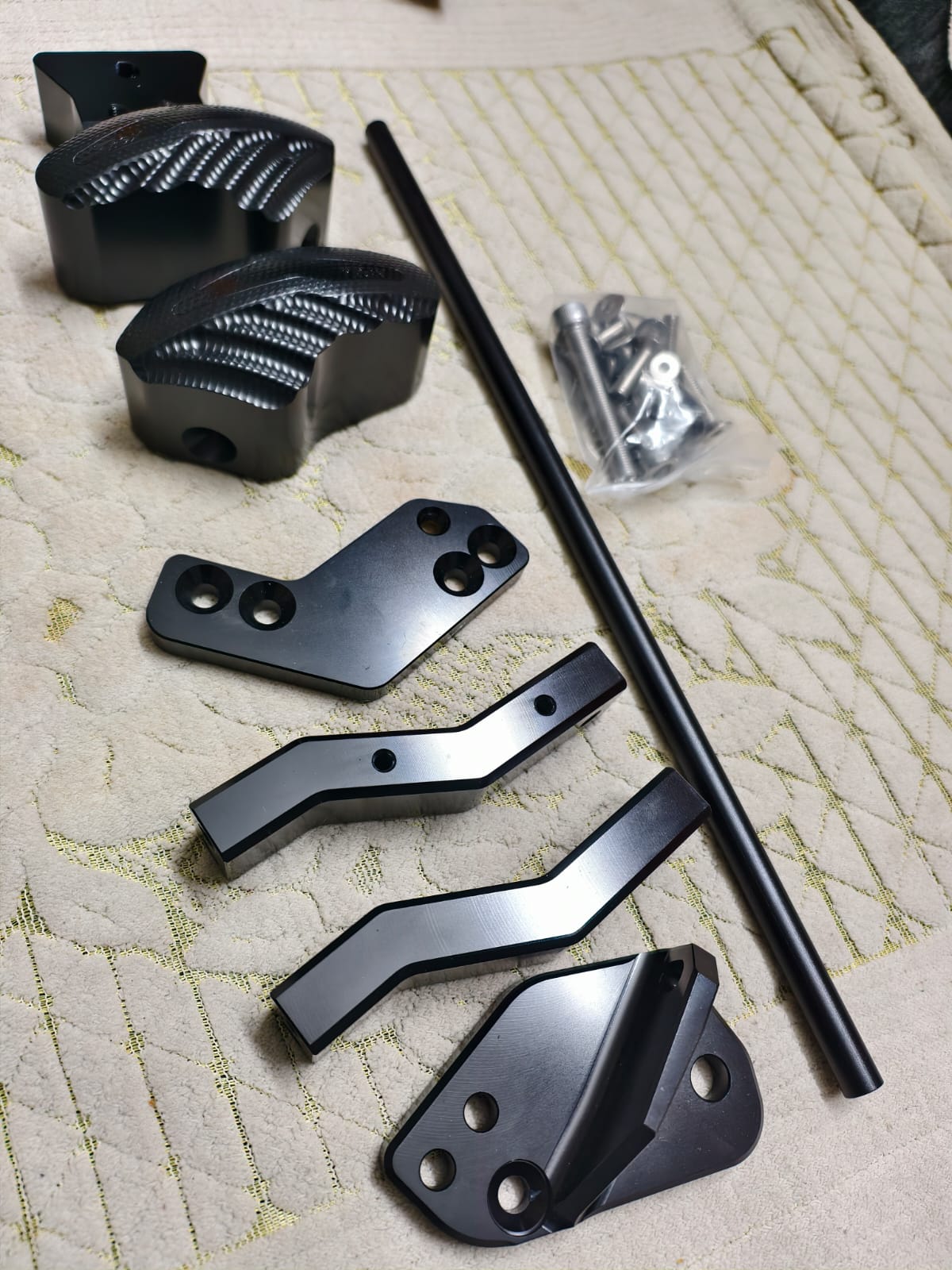 SUZUKI HYABUSA GEN3 SBK RACELAB FRAME SLIDER 2021+ - Image 4