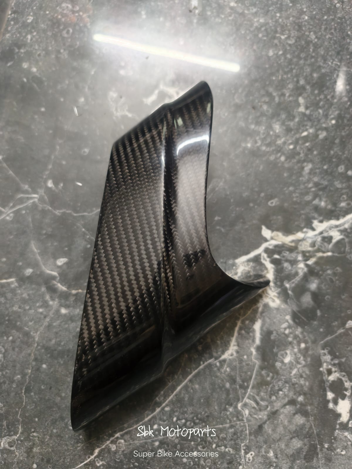 HK Carbon Zx-10R Carbon Fiber Winglet - Image 3