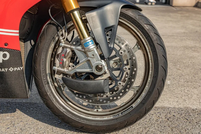 Carbon Fiber Motorcycle Brake Disk Cooler Air Ducts Brake Caliper Cooler For ZX10R & ZX6R - Image 2